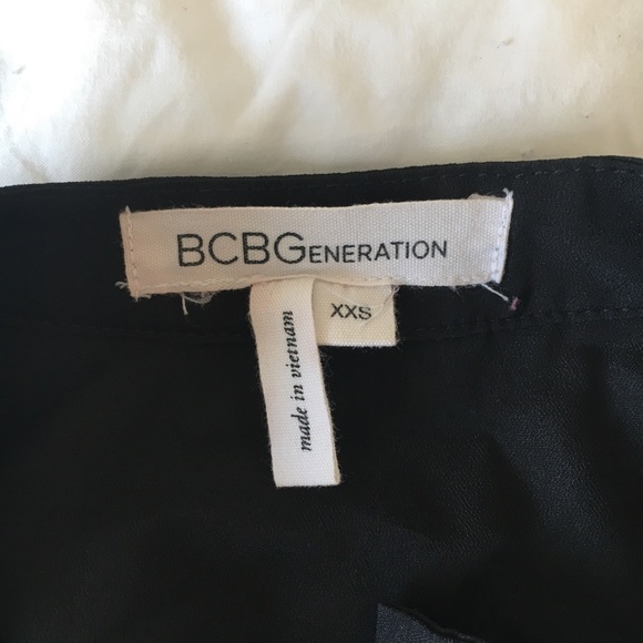 BCBG Floral Top - Picture 5 of 6